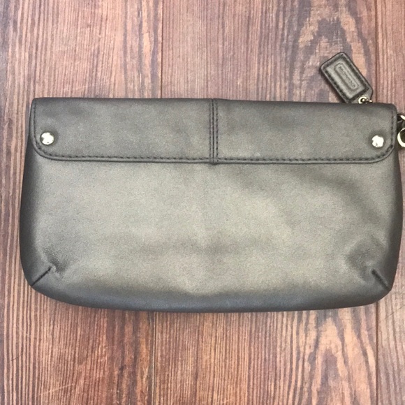 Coach Clutch Wristlet - Picture 3 of 8